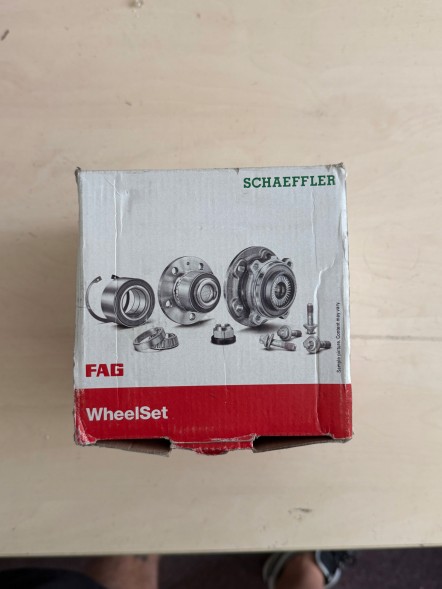 Schaeffler FAG 713 6605 50 Комплект підшипників колеса для volvo s80 v70 iii xc70 713660550