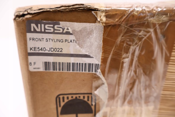 Nissan OE NISSAN QASHQAI J10 ДЕКОР КРИШКА ДЛЯ БАМПЕРА ПЕРЕДНЯ KE540-JD022