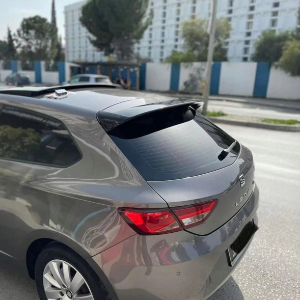 Китай Spoiler SEAT LEON 5F MK3 4D Спойлер для Seat Leon 5F MK3 5 дверей 2012-2020 чорний глянець, накладка на багажник