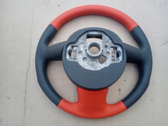 Audi OE МНОГОФУНКЦІЙНЕ РУЛЬМО AUDI A1 8X0064244A