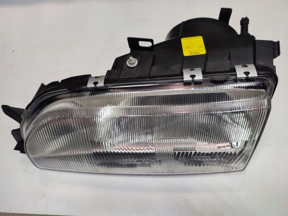 Китай 0 301 074 303 ФАРА ЛІВА H4 FORD SIERRA 87-93 ЕЛЕКТРОРЕГУЛЮВАННЯ BOSCH 0301074303