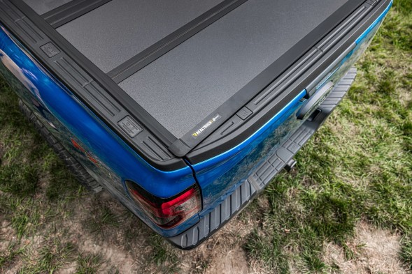 Китай 448810 Bakflip MX4 тверда кришка кузова, трисекційна складана ролета для Ford Ranger 2022-
