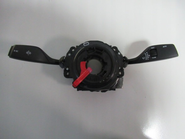 BMW OE BMW G01 G05 G06 G07 ПЕРЕМИКАЧ КОМБАЙНА 9436667