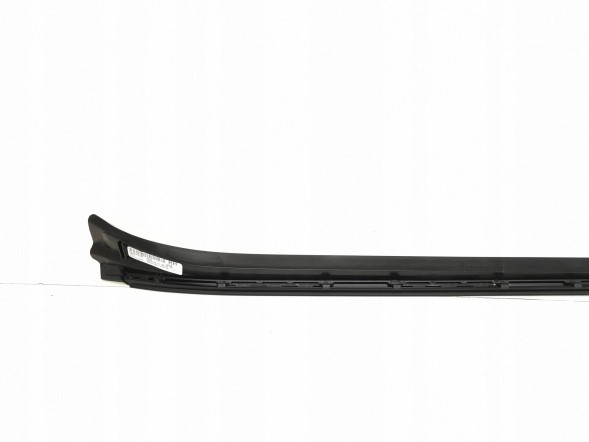 Mercedes-Benz OE MERCEDES GLE W167 ПЛАНКА ЛОБОВОГО СКЛА ПРАВА A1676902208