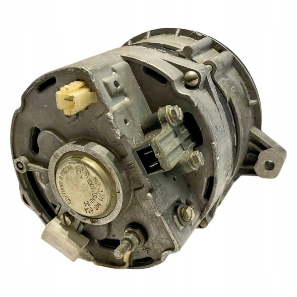 CCCP 0653 / ALTERNATOR UAZ 469 452 3151 WOŁGA 24 GAZ 66 12V 40A ГЕНЕРАТОР UAZ 469 452 3151 ВОЛГА 24 ГАЗ 66 12В 40А