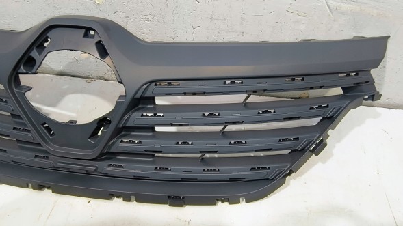 Renault OE 623100565R MBAP13 РЕШІТКА РАДІАТОРА ПЕРЕДНЬОГО БАМПЕРА RENAULT TALISMAN LIFT 19-