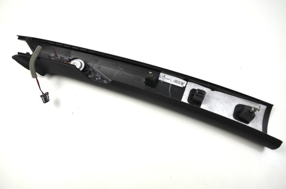 Volkswagen OE vw OE- 5H0867233Q Vw гольф viii 8 кришка обшивка стійки передня ліва або права 5х0867233q
