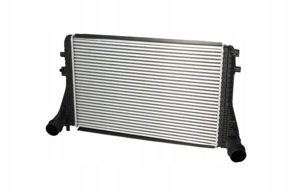NRF 30316 Охолоджувач повітря інтеркулер 30316 nrf audi a3