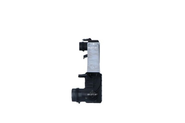 NRF 30506 Інтеркулер nrf mercedes c180 2010.01-. 30506