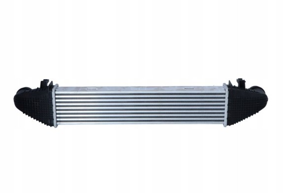 NRF 30506 Інтеркулер nrf mercedes c180 2010.01-. 30506