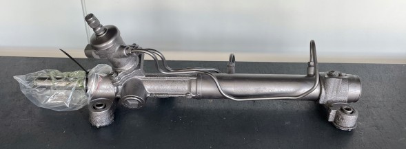 Toyota OE 44250-44151 РУЛЬВА РЕЄСТРА AVENSIS VERSO II ПІКНІК 01-