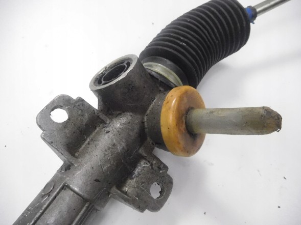 Ford OE Рульовий механізм Ford Fiesta II OE 1647935