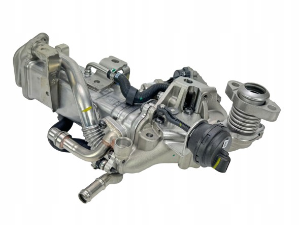 BMW OE 11717822348 7822348 tom Bmw X3 F25 X4 F26 X5 F15 охолоджувач спалін EGR 11717822348 Новий Оригінал