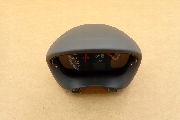 Fiat OE LICZNIK 735382378 1998-2010 FIAT SEICENTO NOWY OEM 735512291 735382378 735512291 735382378 1998-2010r 0KM ЛІЧИЛЬНИК FIAT SEICENTO OEM 735512291 735382378 1998-2010р 0KM