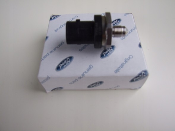 Ford OE 0261545081 EJ7E9F972AA Датчик тиску палива ford 2.0 2.3 ecoboost ej7e-9f972-aa 5255376 новий