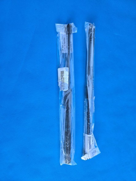 BMW OE 9883421 Siłownik maski BMW X1 U11 X2 U10 9883421 Qua11.11.25 Привід кришки багажника BMW X1 U11 X2 U10 9883421