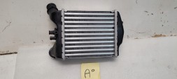 Fiat OE 51819186 887450000 Охолоджувач інтеркулер fiat 500 abarth 887450000 51819186