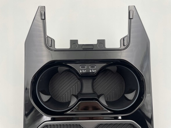 BMW OE KKDA BMW G60 G61 G90 G99 G70 UCHWYT NA KUBKI TUNELU ŚRODKOWEGO 5A2BC20 5A34B16 BMW G60 G61 G90 G99 G70 ТРИМАЧ ДЛЯ СКЛЯНОК ЦЕНТРАЛЬНОГО ТУНЕЛЮ 5A2BC20 5A34B16