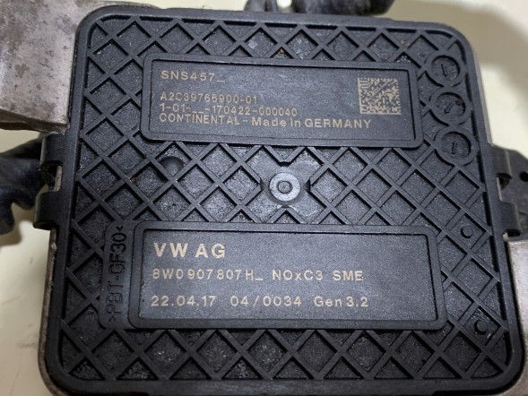 Volkswagen OE 8W0907807H XX Nox audi a4 b9 8w 8w0907807h 8w0907807b
