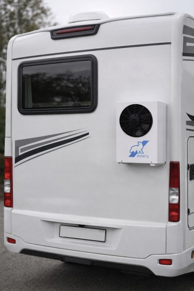 Aisberg HAN0092 Автономний кондиціонер Aisberg 12V 2400W металевий для кемпера