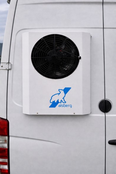 Aisberg HAN0092 Автономний кондиціонер Aisberg 12V 2400W металевий для кемпера