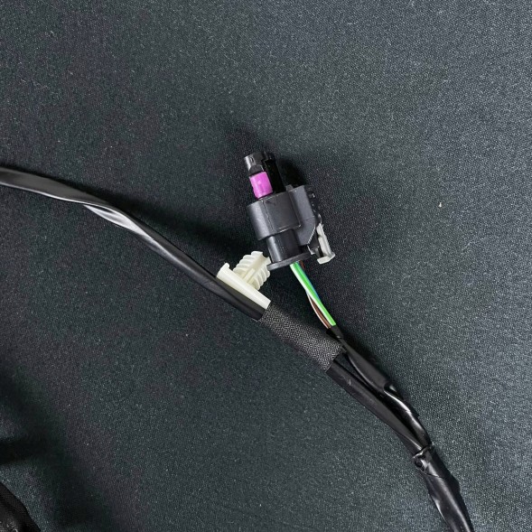 BMW OE НОВИЙ джгут BMW X1 F48, F49 LCI, PDC переднього бампера 61 12 8709821