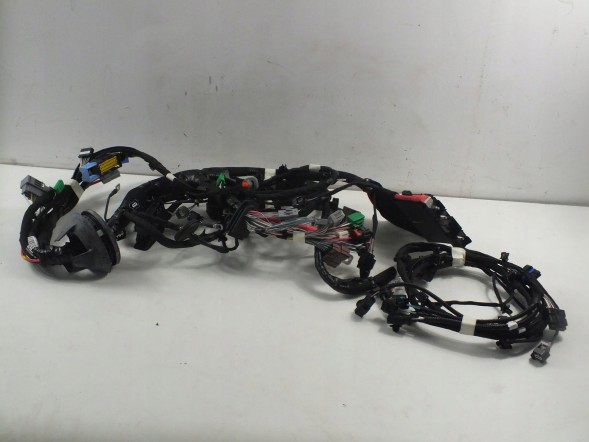 Renault OE 403880683R RENAULT MEGANE IV Установка передньої частини