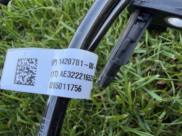 TESLA TECHNICS 1420781-00-D 10.08.26 ДАТЧИК ABS ЗАДНІЙ TESLA MODEL S X PLAID 1420781-00-D НОВИЙ ОРИГІНАЛ