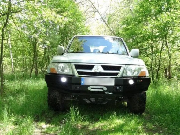 Fabryka4X4 OPI АЛЮМІНІЄВИЙ ЗАХИСТ ДВИГУНА MITSUBISHI PAJERO III (2000-2006) 3.2 D