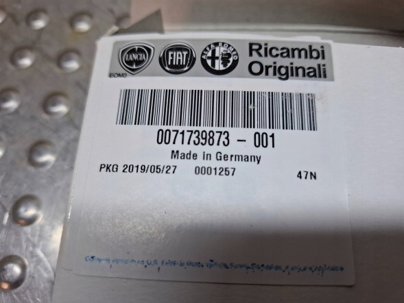 Alfa Romeo OE КОМПЛЕКТ РЕМЕНЯ ГРМ 71775897 ALFA 159 FIAT CROMA STILO SAAB 9-5 1.6 1.8 B
