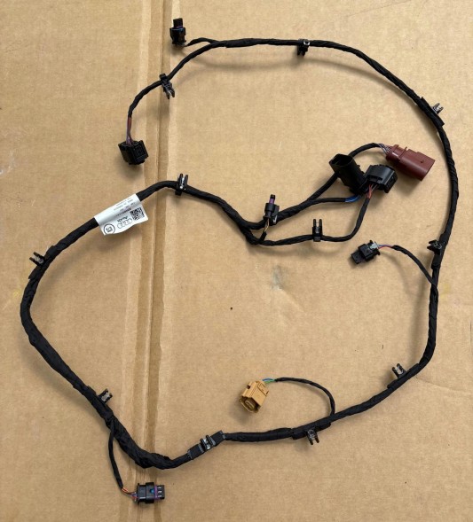 Audi OE Nowa Instalacja Wiązka Zderzaka Tył Tylnego 83A971104AH AUDI Q3 83A OEM 4xPDC 2xRADAR Нова проводка бампера заднього 83A971104AH для AUDI Q3 83A OEM