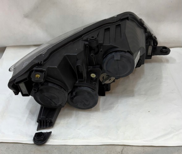 Valeo 044889 Valeo 044889 фара передня ліва seat toledo iv 08/12 - / опис