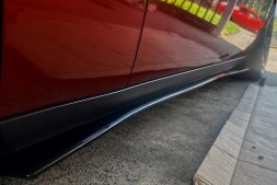 Ikon Motorsports JGD-CHALL15-SSV4GB Накладки на пороги V4 – Чорний Глянець DODGE CHALLENGER 2015-2023