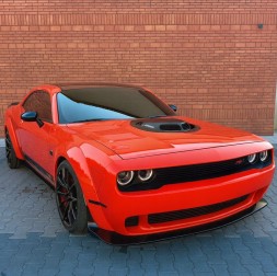 Ikon Motorsports JGD-CHALL15-SSV4GB Накладки на пороги V4 – Чорний Глянець DODGE CHALLENGER 2015-2023