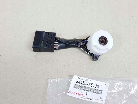Toyota OE A84450-35130 HILUX 89-97 ПЕРЕКЛЮЧАЛЬ КУБ