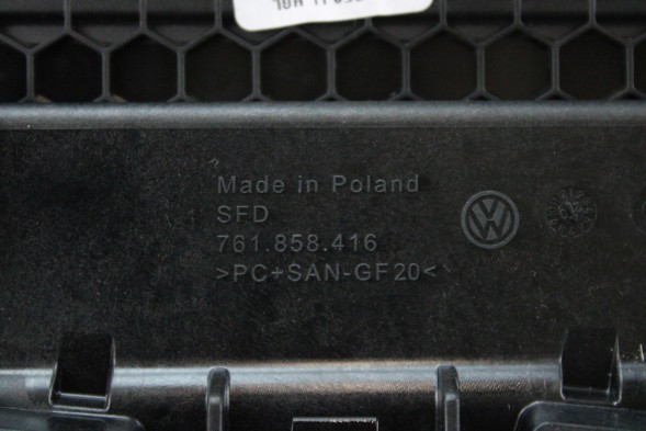 Volkswagen OE 761858416 N19 НОВИЙ ORG CENTER AIR GRILL LED VOLKSWAGEN TOUAREG III 761858416