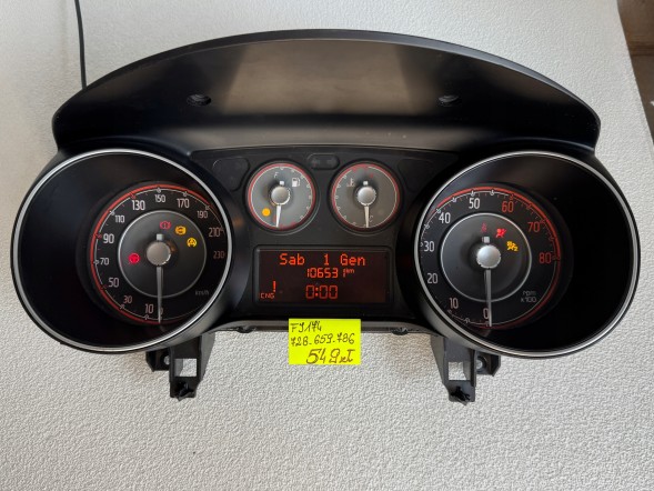 Fiat OE СЧЕТЧИК СПІДОМЕТРА ПРИЛАДОВА ПАНЕЛЬ ДЛЯ FIAT 500L 51922541 503010282203