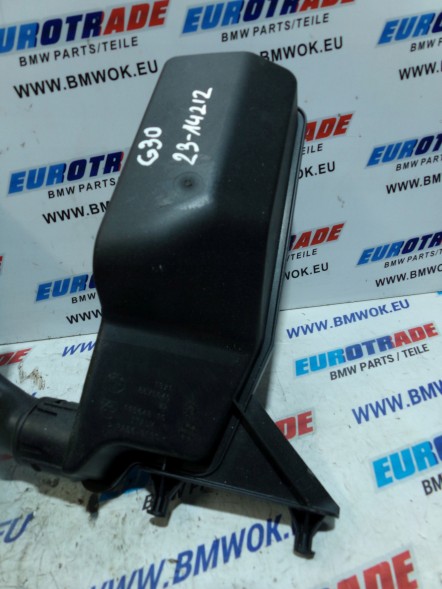 BMW OE OEM 13718575040 8575040 BMW BMW G05 G06 G07 G11 G30 G32 B57 РЕЗОНАТОР ПОВІТРЯНА ТРУБКА 8575040