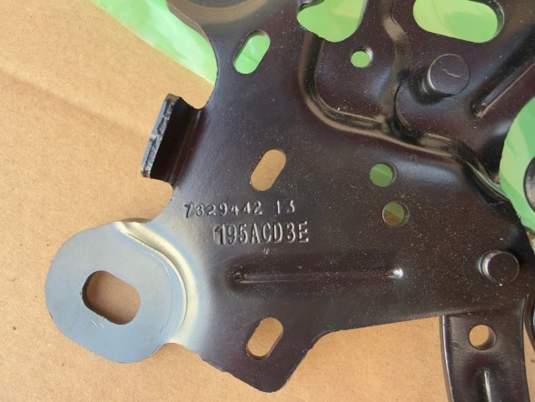 BMW OE 7329442 7427126 AA BMW X1 F48 F49 X2 F39 ПРАВА ЗАВІСА КАПОТУ ПЕРЕДНЯ