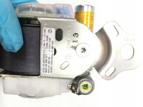 Toyota OE Ремінь безпеки лівий передній Toyota Hilux Double Cab OE 73220-35560-B0