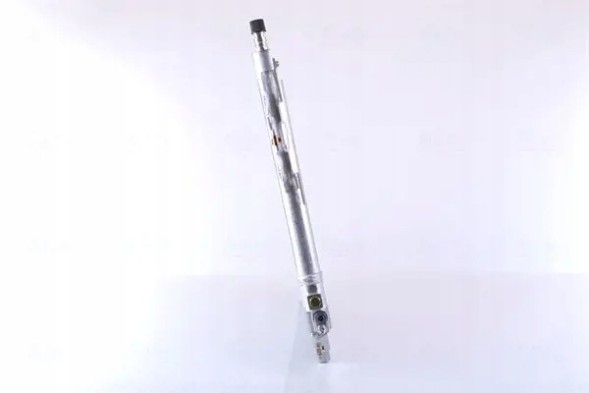 Nissens 940830 Конденсатор радіатора кондиціонування повітря 940830 nissens