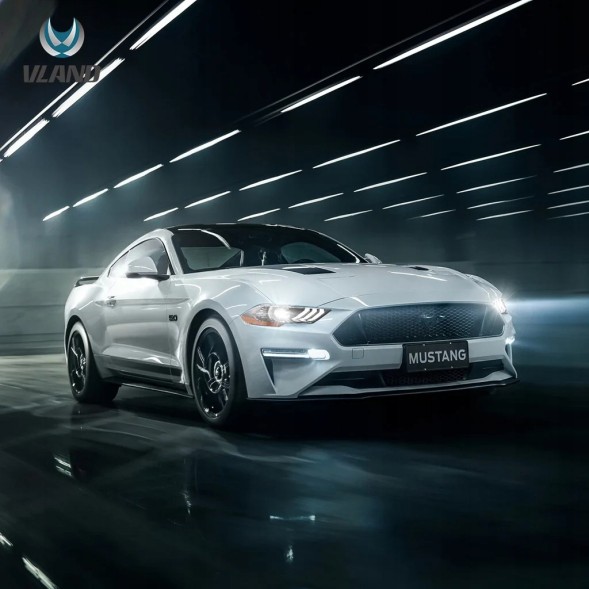 Tuning-Tec TTLPFO95 Світлодіодні фари для Ford Mustang 18-21 чорні DRL