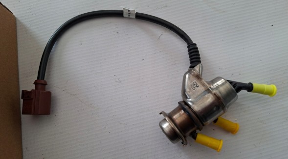 Volkswagen OE 04L131113R OE Інжектор сечовини adblue oe vw 04l131113r beetle caddy passat b8 jetta