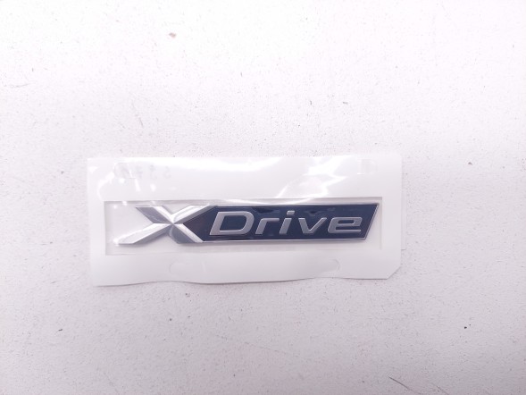 BMW OE BMW 5 G62 NAPIS EMBLEMAT X-DRIVE 51145A0C9502 GT5971 BMW 5 G62 НАДПИС ЕМБЛЕМА X-DRIVE 51145A0C950