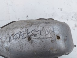 Mitsubishi OE mr497301 Нова оригінальна труба глушника Mitsubishi Space Star Carisma Volvo V40 S40 1.8