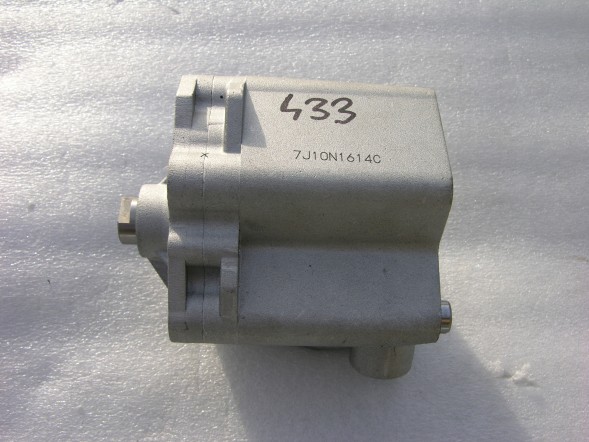 Ford OE DS7E-6600-AB /POMPA OLEJU FORD FOCUS MK3 2.0 USA МАСЛЯНИЙ НАСОС DS7E-6600-AB