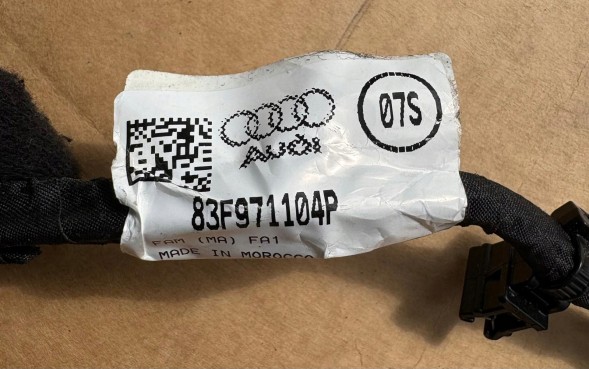 Audi OE Nowa Instalacja Wiązka Zderzaka Tył Tylnego 83F971104P Q3 83A OEM 4xPDC 2xRADAR Нова проводка бампера заднього для Audi Q3 83A 83F971104P OEM