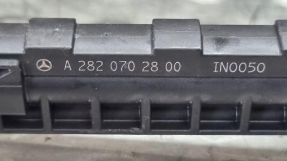 Mercedes-Benz OE S27698667 Рейка паливної форсунки, форсунки A2820702800 MERCEDES W177 W247 CLA 118 1.3 CGI