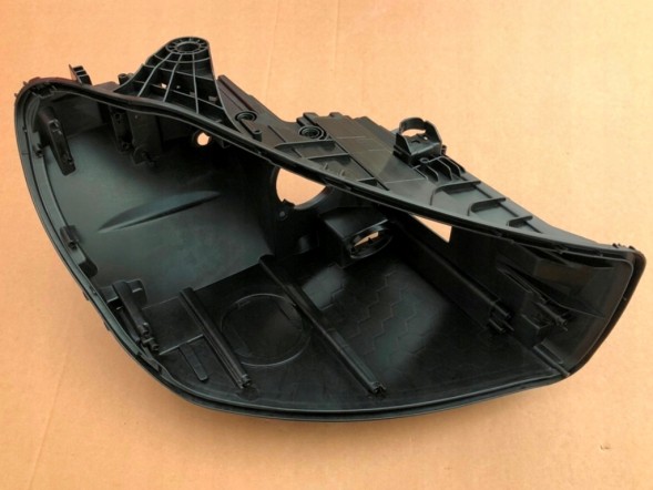 ВОЛЛЕР PRAWY C206 PRZEDLIFT Балончик картридж фари правий передній для mercedes-benz c w206 перед lift