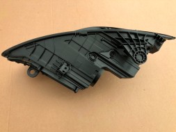 ВОЛЛЕР PRAWY C206 PRZEDLIFT Балончик картридж фари правий передній для mercedes-benz c w206 перед lift